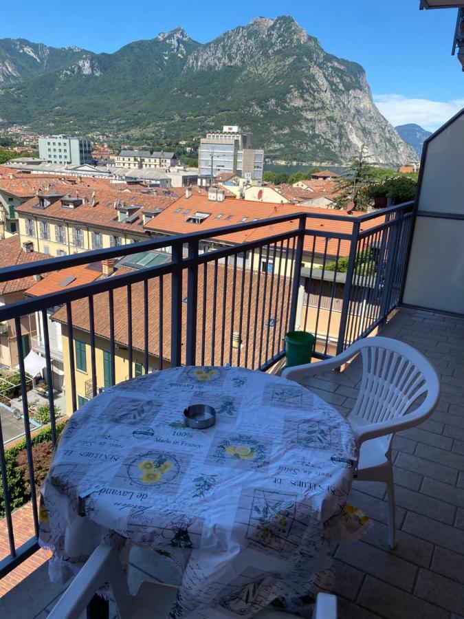 Love Loft Casa Vacanza Lecco Exterior foto