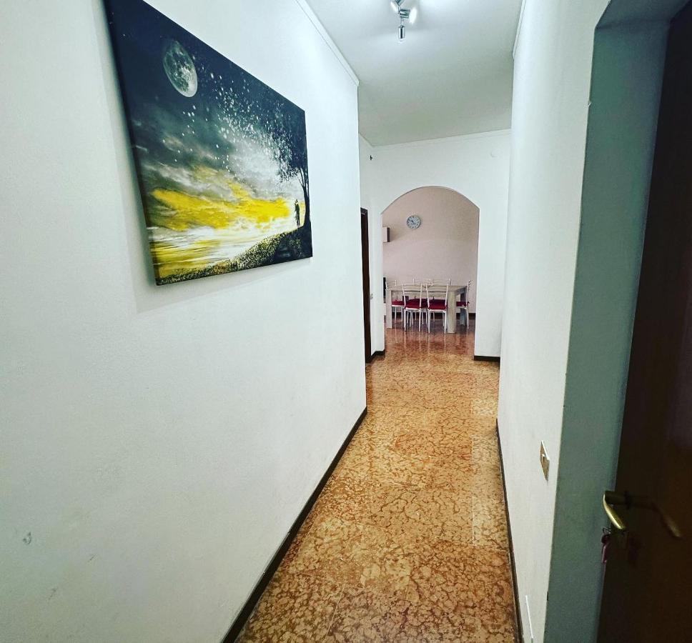 Love Loft Casa Vacanza Lecco Exterior foto
